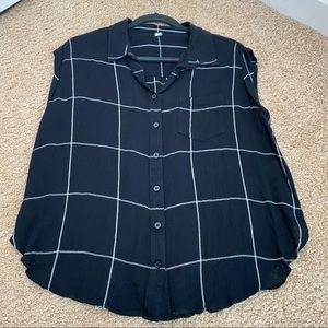 BP NORDSTROM SLEEVELESS  CHECK PRINT BLOUSE MED